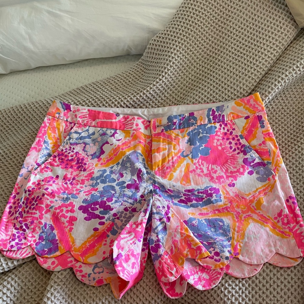 Lilly Pulitzer Scalloped Shorts